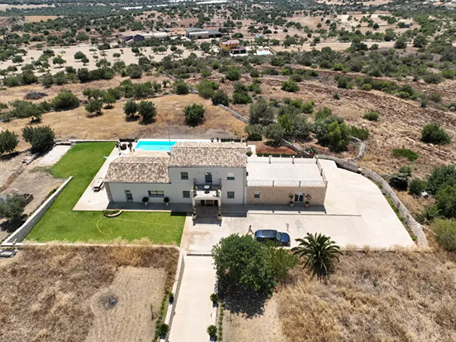 Immagine 1 di Villa in vendita  in Contrada Graffetta a Modica