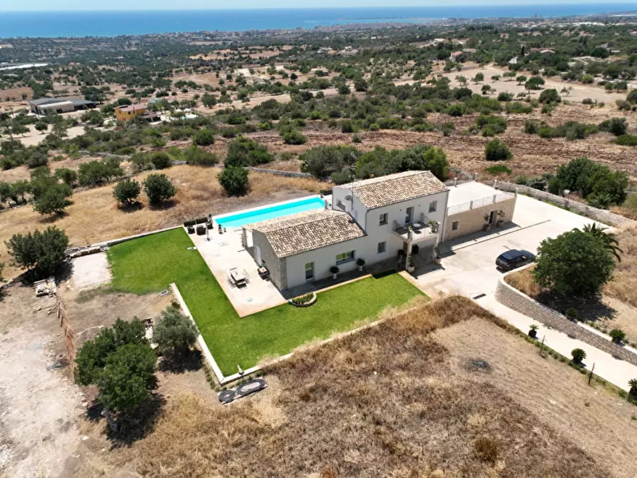 Immagine 5 di Villa in vendita  in Contrada Graffetta a Modica