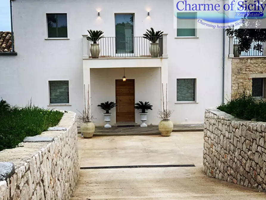 Immagine 8 di Villa in vendita  in Contrada Graffetta a Modica