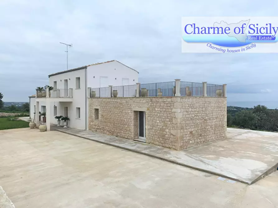 Immagine 27 di Villa in vendita  in Contrada Graffetta a Modica