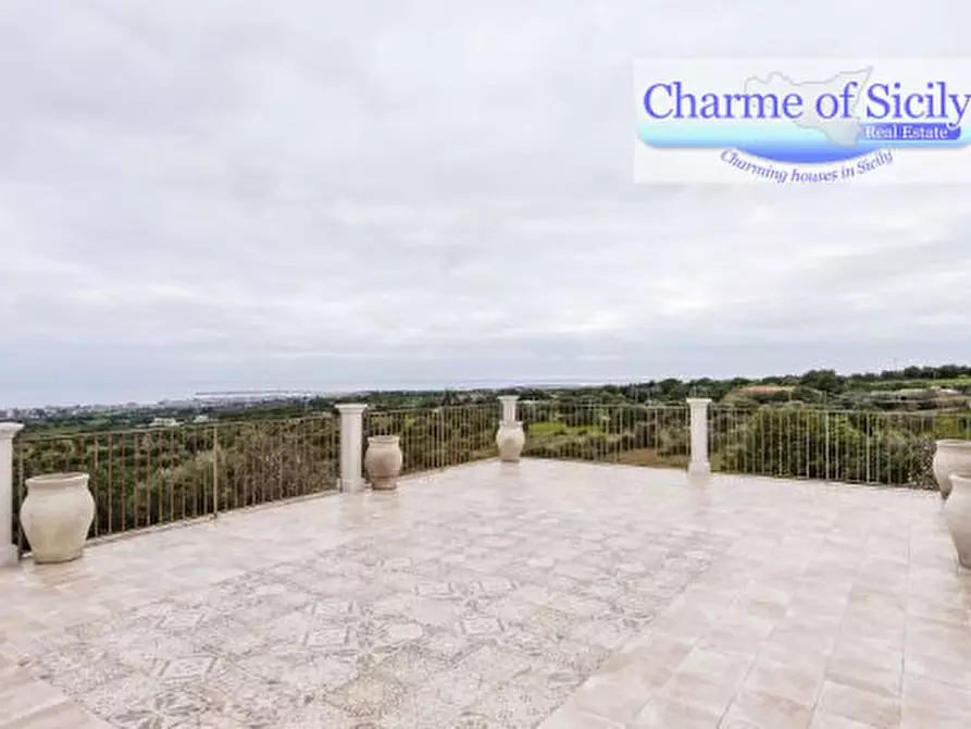 Immagine 29 di Villa in vendita  in Contrada Graffetta a Modica