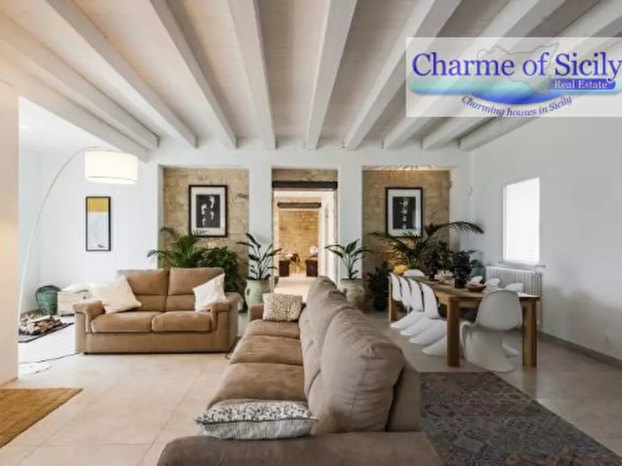 Immagine 35 di Villa in vendita  in Contrada Graffetta a Modica