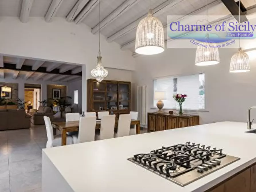 Immagine 39 di Villa in vendita  in Contrada Graffetta a Modica