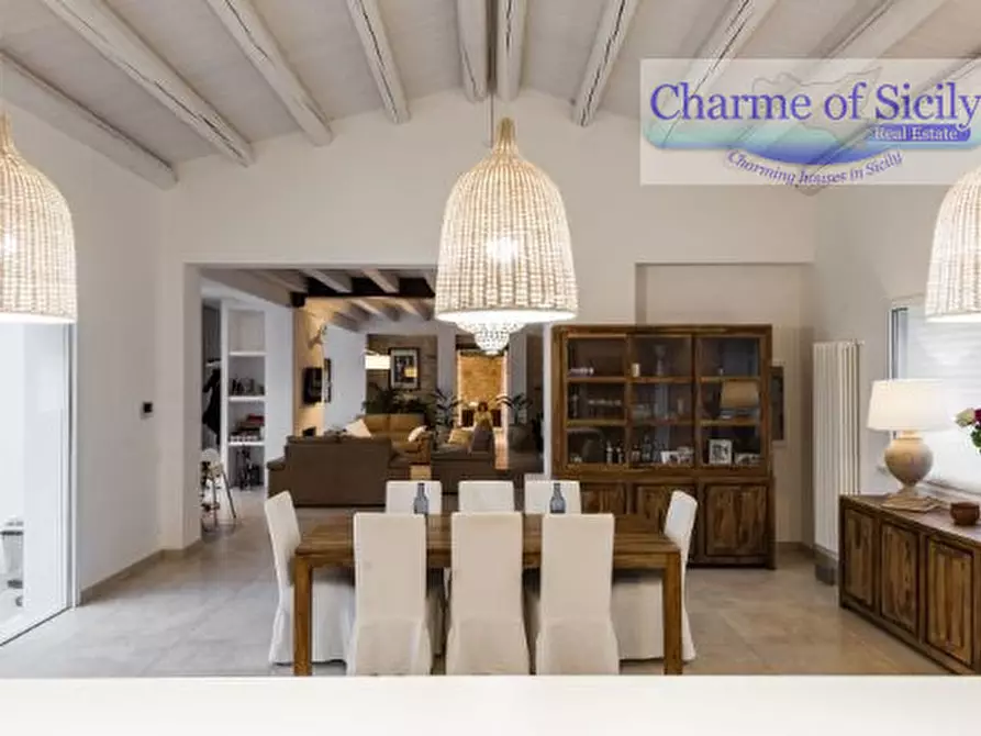 Immagine 40 di Villa in vendita  in Contrada Graffetta a Modica