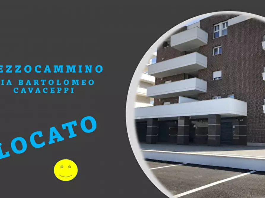 Immagine 1 di Negozio in affitto  in VIA BARTOLOMEO CAVACEPPI a Roma