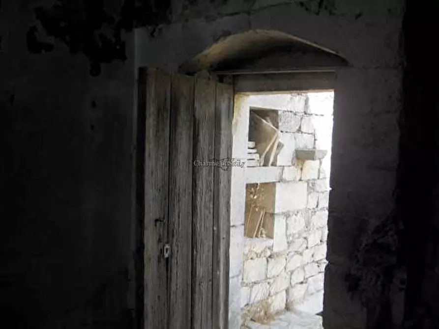 Immagine 35 di Rustico / casale in vendita  in Contrada Pirato Quartarella San filippo a Modica