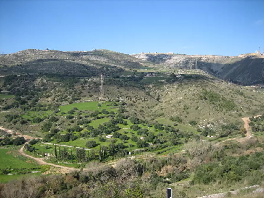 Immagine 3 di Terreno in vendita  in CALEO a Ragusa