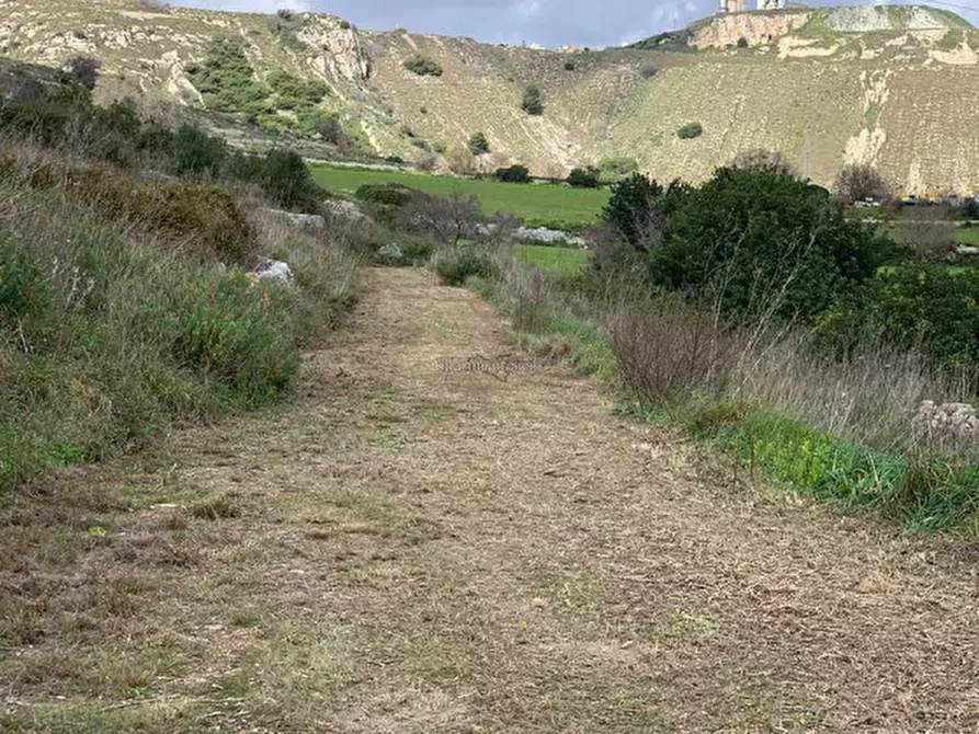 Immagine 8 di Terreno in vendita  in CALEO a Ragusa