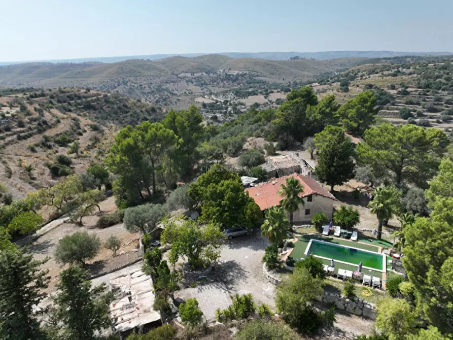 Immagine 2 di Villa in vendita  in Montesano a Modica