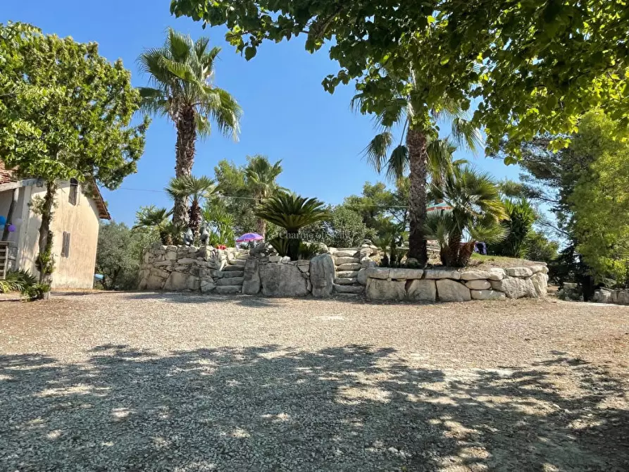 Immagine 7 di Villa in vendita  in Montesano a Modica