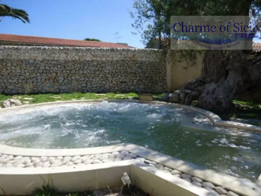 Immagine 7 di Rustico / casale in vendita  in Via Provinciale Rocciola Scrofani a Modica