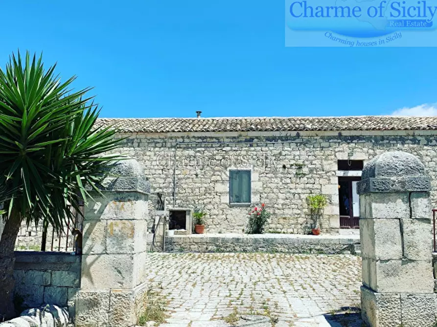 Immagine 30 di Rustico / casale in vendita  in favarotta cozze rose a Modica