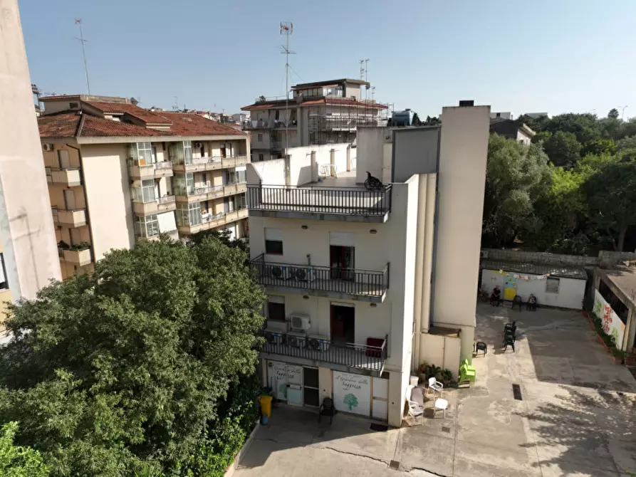 Immagine 1 di Palazzo in vendita  in Nazionale 186 a Modica