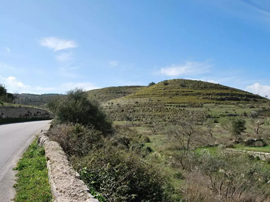 Immagine 15 di Villa in vendita  in Provinciale 59 a Giarratana