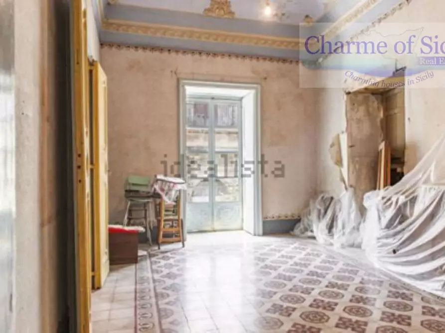 Immagine 4 di Palazzo in vendita  in Corso Principessa Maria del Belgio a Modica