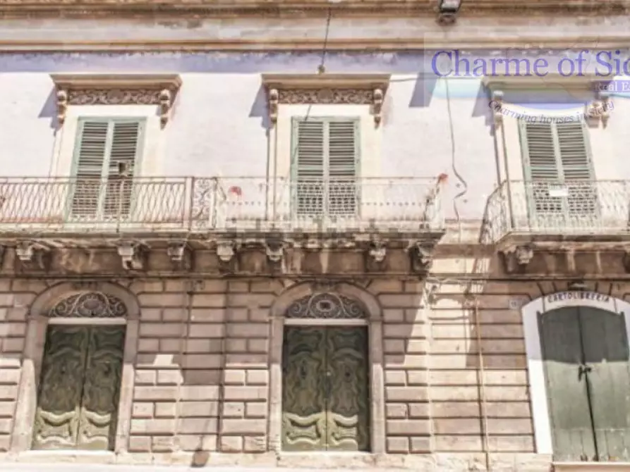 Immagine 9 di Palazzo in vendita  in Corso Principessa Maria del Belgio a Modica