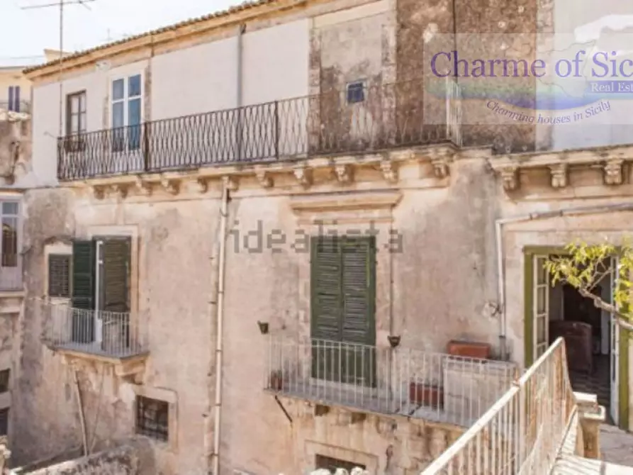 Immagine 11 di Palazzo in vendita  in Corso Principessa Maria del Belgio a Modica