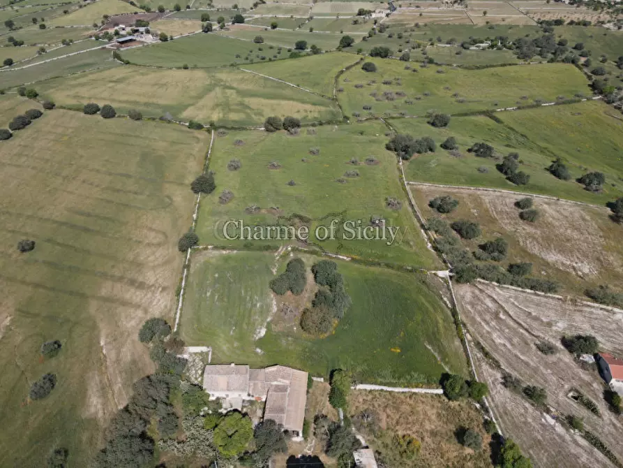 Immagine 26 di Rustico / casale in vendita  in Via Palazzelle Scalonazzo a Modica