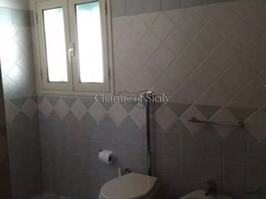 Immagine 21 di Villa in vendita  in Via del tellesimo a Ragusa