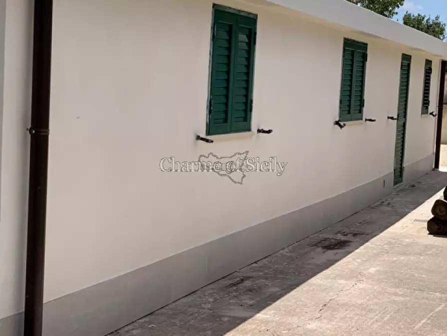 Immagine 25 di Villa in vendita  in Via del tellesimo a Ragusa