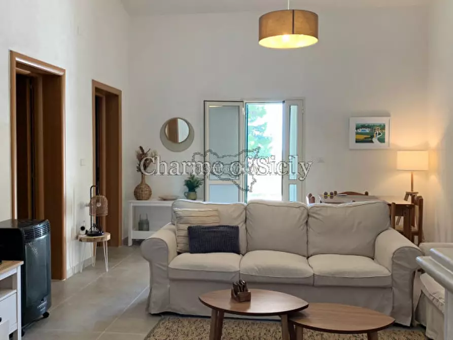 Immagine 35 di Villa in vendita  in Via del tellesimo a Ragusa