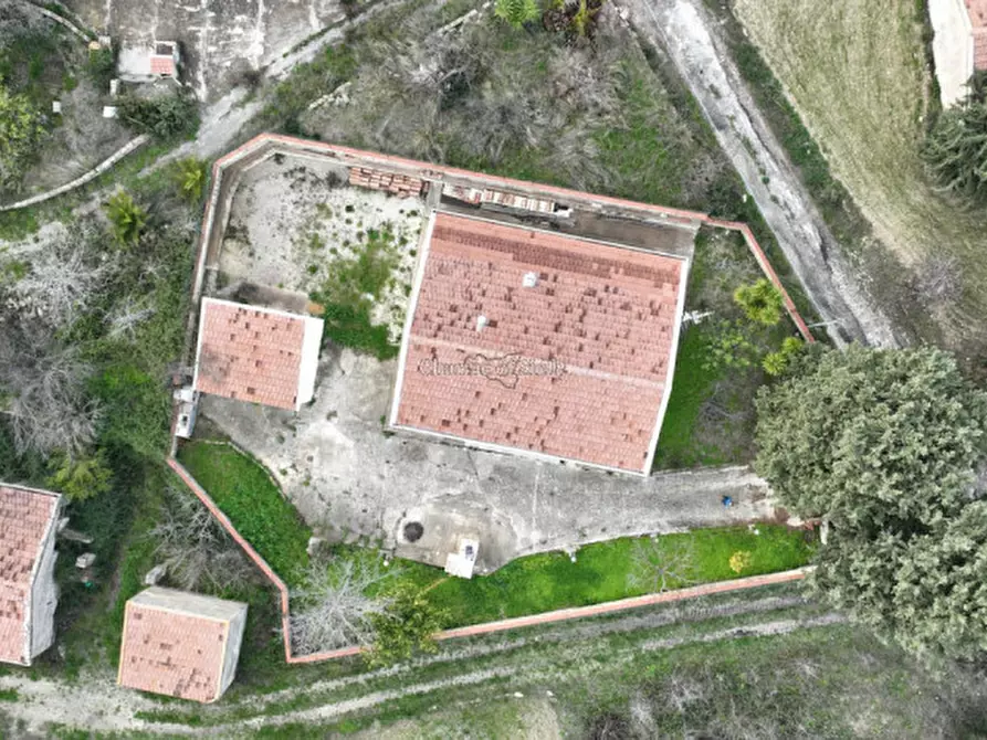 Immagine 46 di Villa in vendita  in Via del tellesimo a Ragusa
