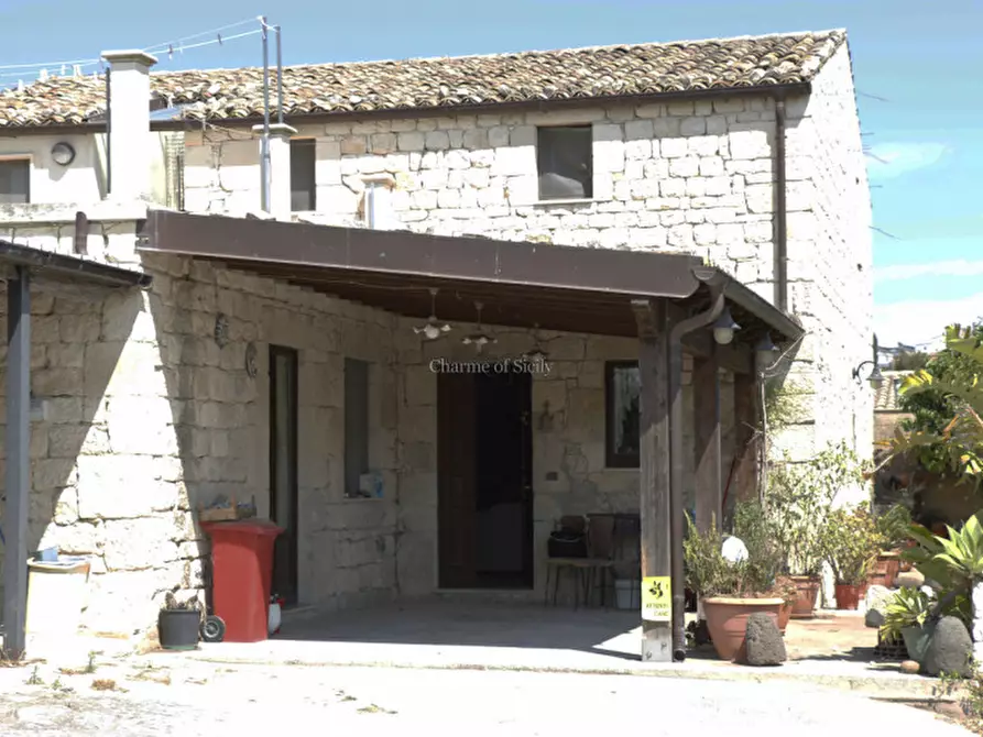 Immagine 1 di Rustico / casale in vendita  in del Tellesimo a Ragusa
