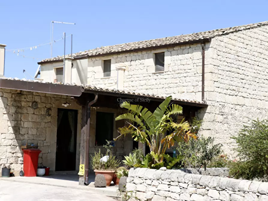 Immagine 3 di Rustico / casale in vendita  in del Tellesimo a Ragusa