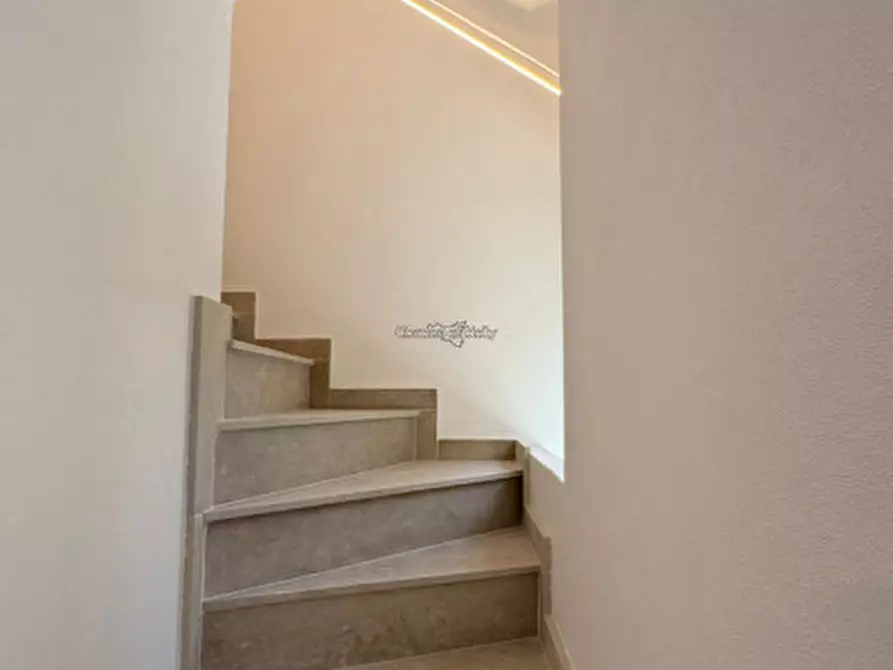 Immagine 11 di Casa indipendente in vendita  in Via Santa Sofia a Modica