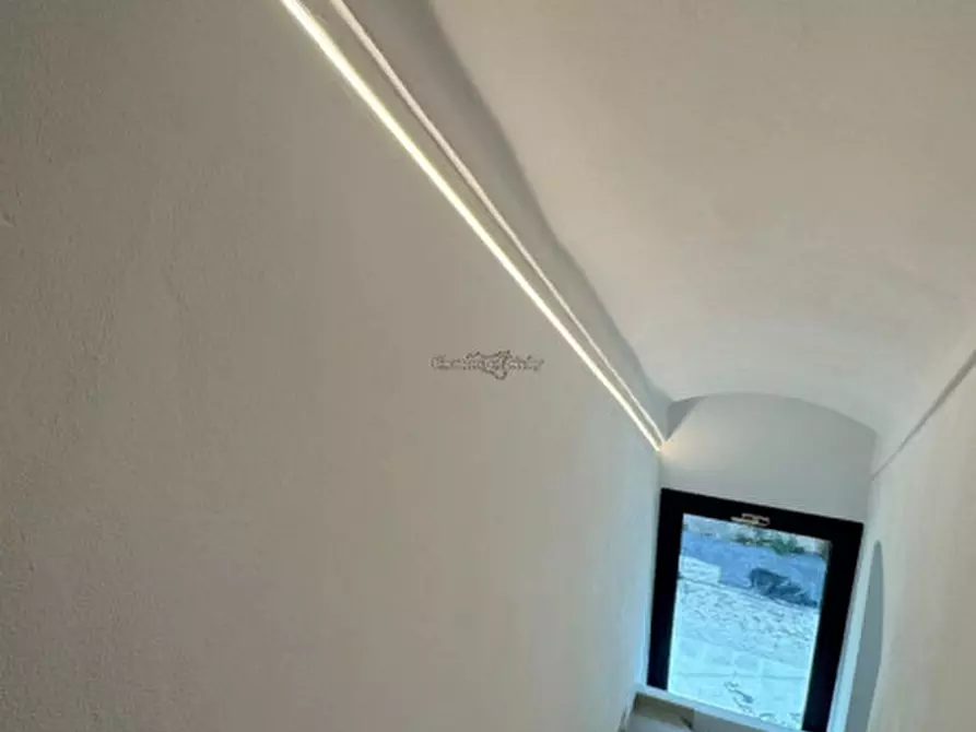 Immagine 12 di Casa indipendente in vendita  in Via Santa Sofia a Modica