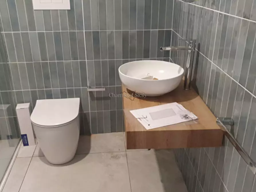 Immagine 16 di Casa indipendente in vendita  in Via Santa Sofia a Modica