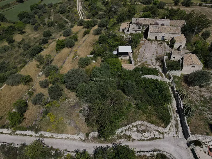 Immagine 13 di Casa indipendente in vendita  in Provinciale 59 a Ragusa