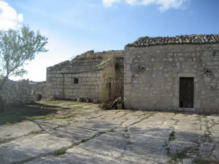 Immagine 14 di Casa indipendente in vendita  in Provinciale 59 a Ragusa