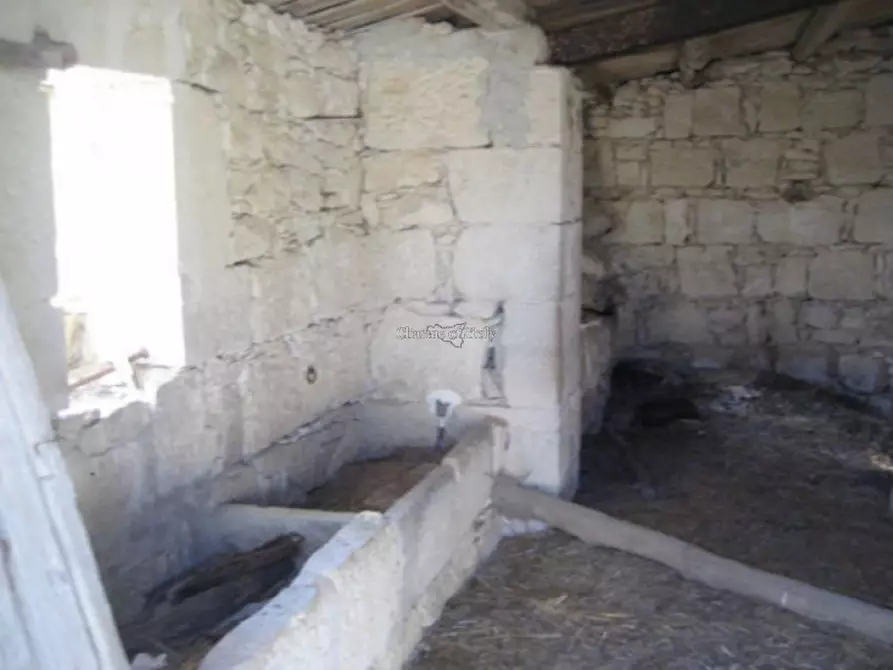 Immagine 21 di Casa indipendente in vendita  in Provinciale 59 a Ragusa
