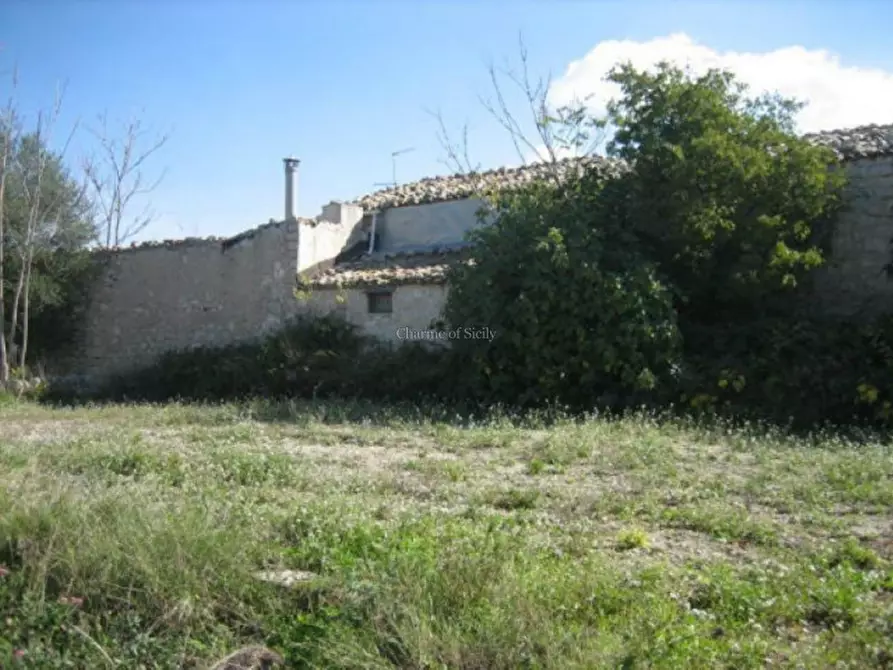 Immagine 23 di Casa indipendente in vendita  in Provinciale 59 a Ragusa