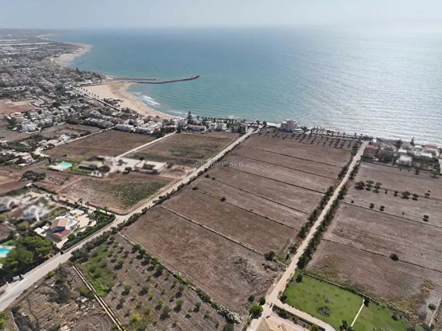 Immagine 8 di Villa in vendita  a Ragusa