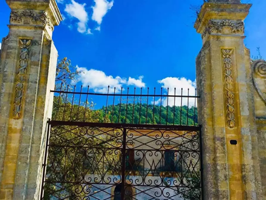Immagine 15 di Villa in vendita  in Statale 194 a Ragusa