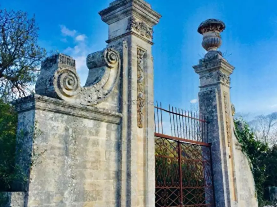 Immagine 18 di Villa in vendita  in Statale 194 a Ragusa