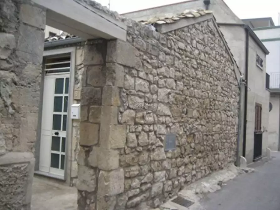 Immagine 14 di Casa indipendente in vendita  in Torquato Tasso a Modica