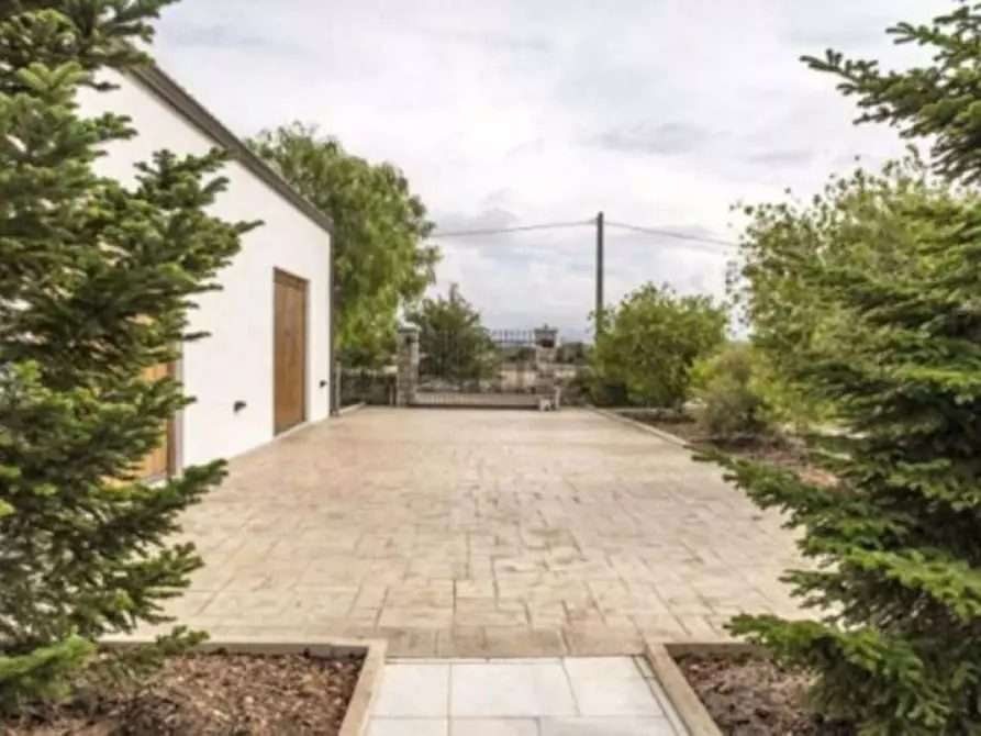 Immagine 15 di Villa in vendita  in Cappuzzello Donna Raimonda a Modica