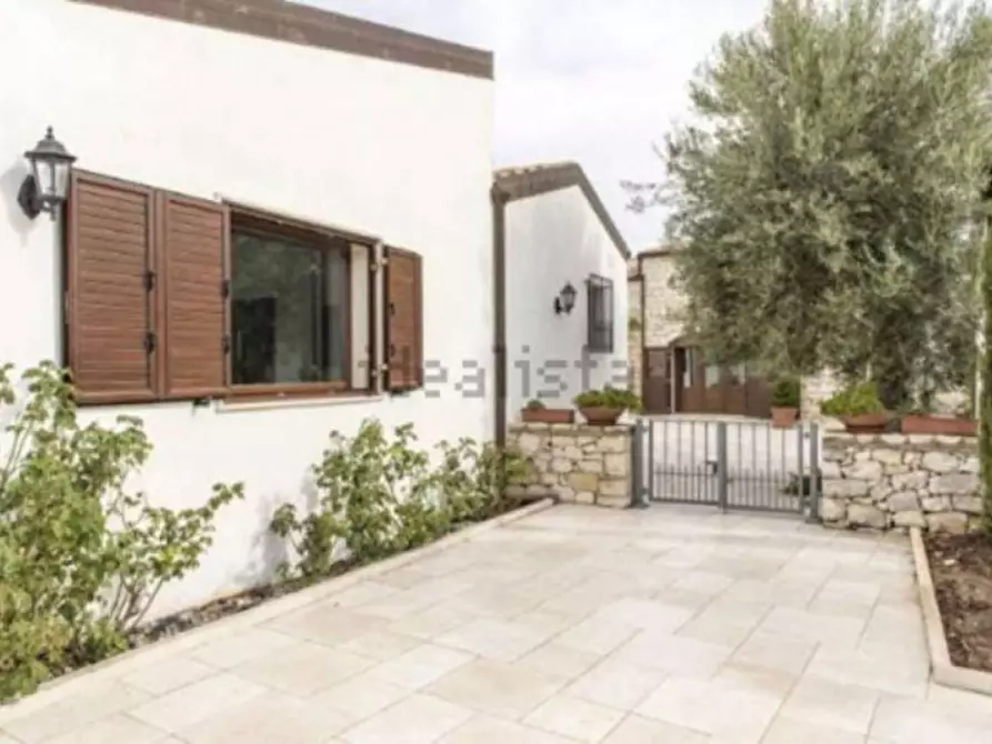 Immagine 18 di Villa in vendita  in Cappuzzello Donna Raimonda a Modica