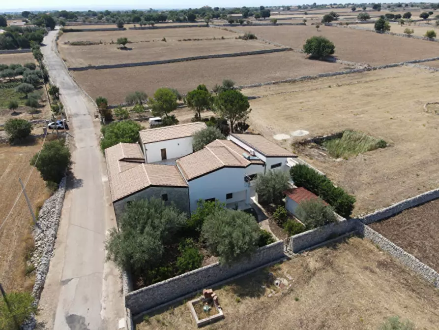 Immagine 28 di Villa in vendita  in Cappuzzello Donna Raimonda a Modica