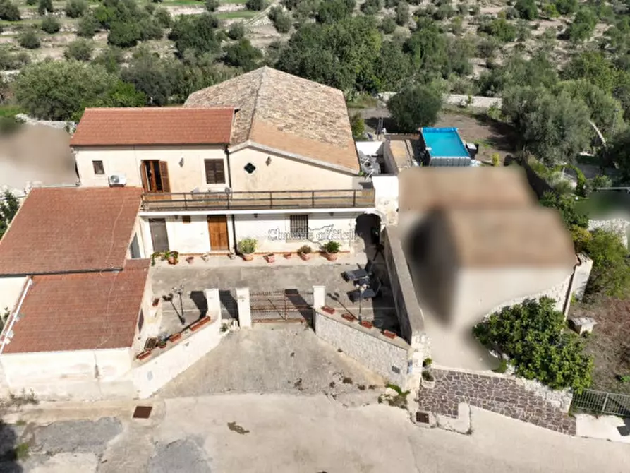 Immagine 3 di Casa indipendente in vendita  in Vanella 191 a Modica