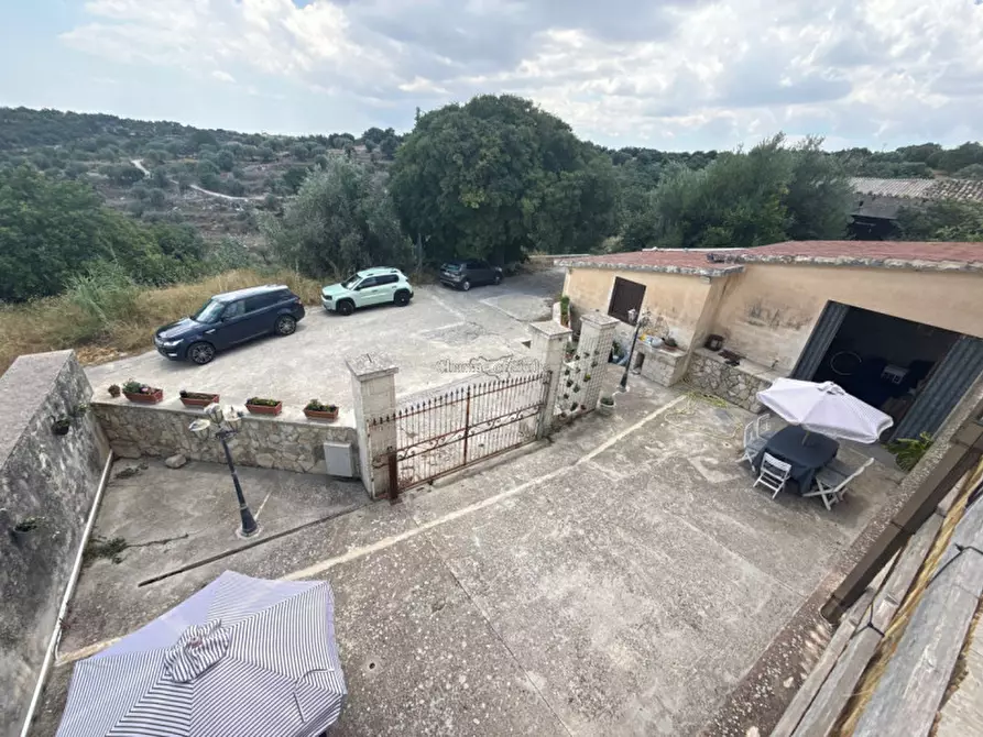 Immagine 13 di Casa indipendente in vendita  in Vanella 191 a Modica
