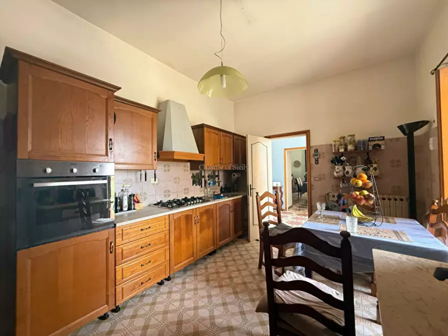 Immagine 31 di Casa indipendente in vendita  in Vanella 191 a Modica