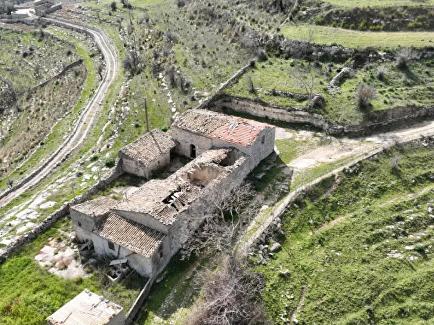 Immagine 23 di Rustico / casale in vendita  in Provinciale 59 a Ragusa