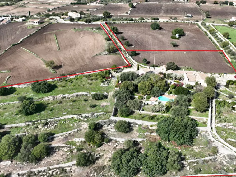 Immagine 29 di Villa in vendita  in Provinciale 104 a Modica