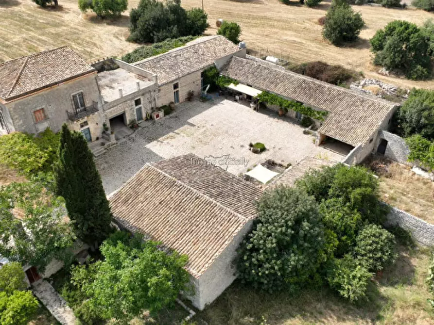 Immagine 4 di Villa in vendita  in Strada Provinciale 17 a Modica