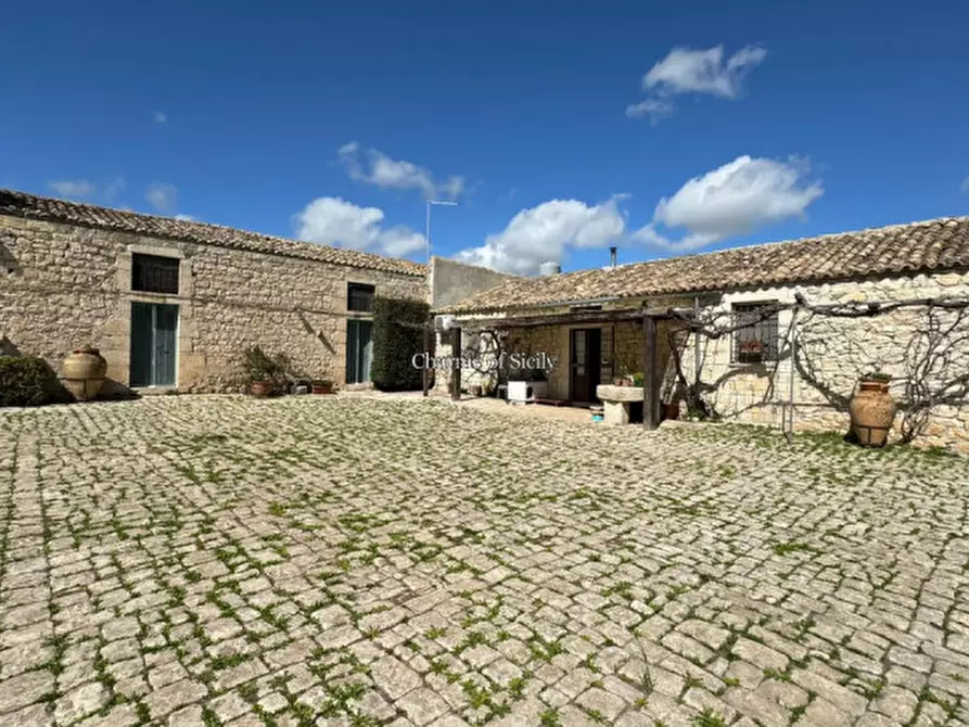 Immagine 13 di Villa in vendita  in Strada Provinciale 17 a Modica