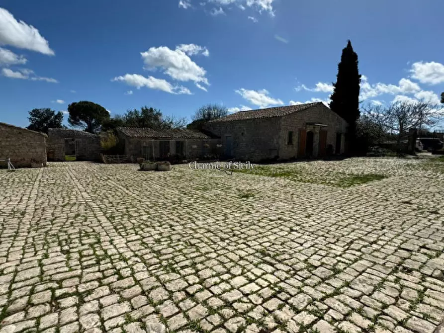 Immagine 14 di Villa in vendita  in Strada Provinciale 17 a Modica